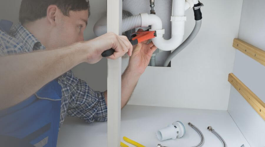 Professional sink repair in Bolivar, OH
